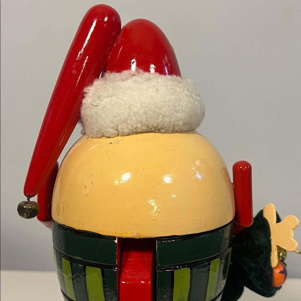 Nanette Hilton Vintage 2012 Red Santa‎ Humpty Dumpty Holiday Nutcracker Figurine - Picture 7 of 9